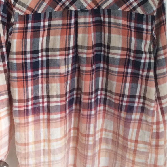 Distressed flannel - Picture 3 of 4